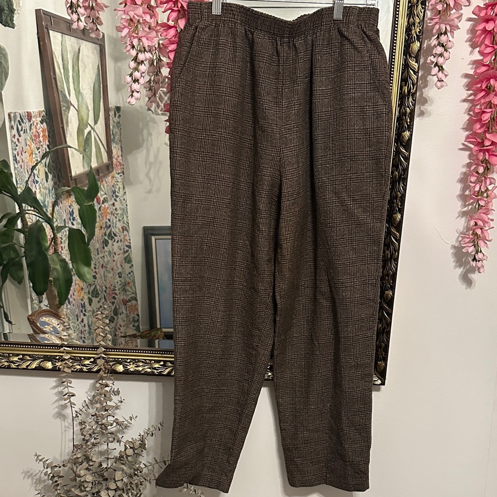 Briggs New York Men's Dark Brown Checkered Pants